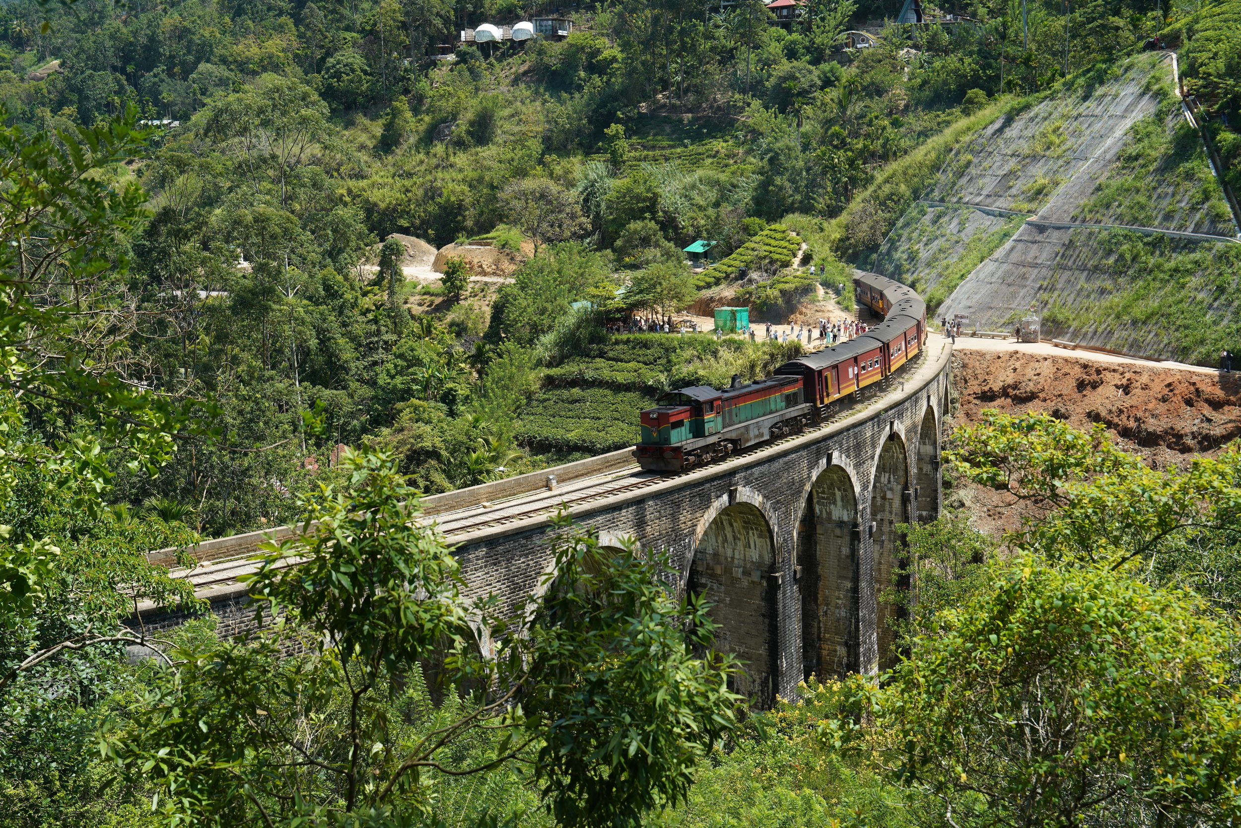 Nine Arches Bridge mit Zug!