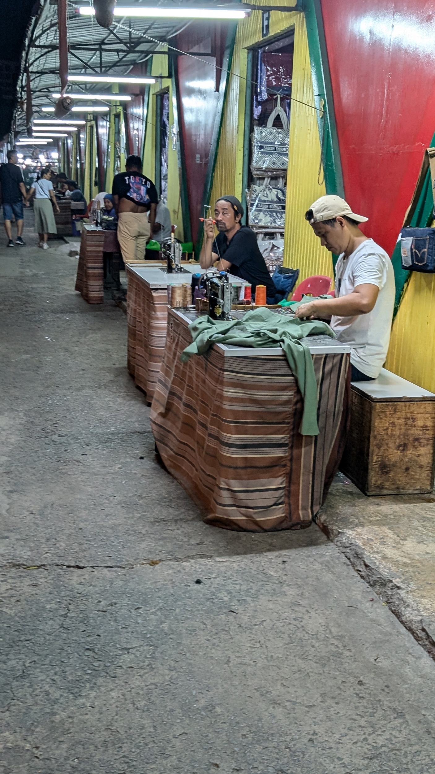 Schneider am Strassenrand