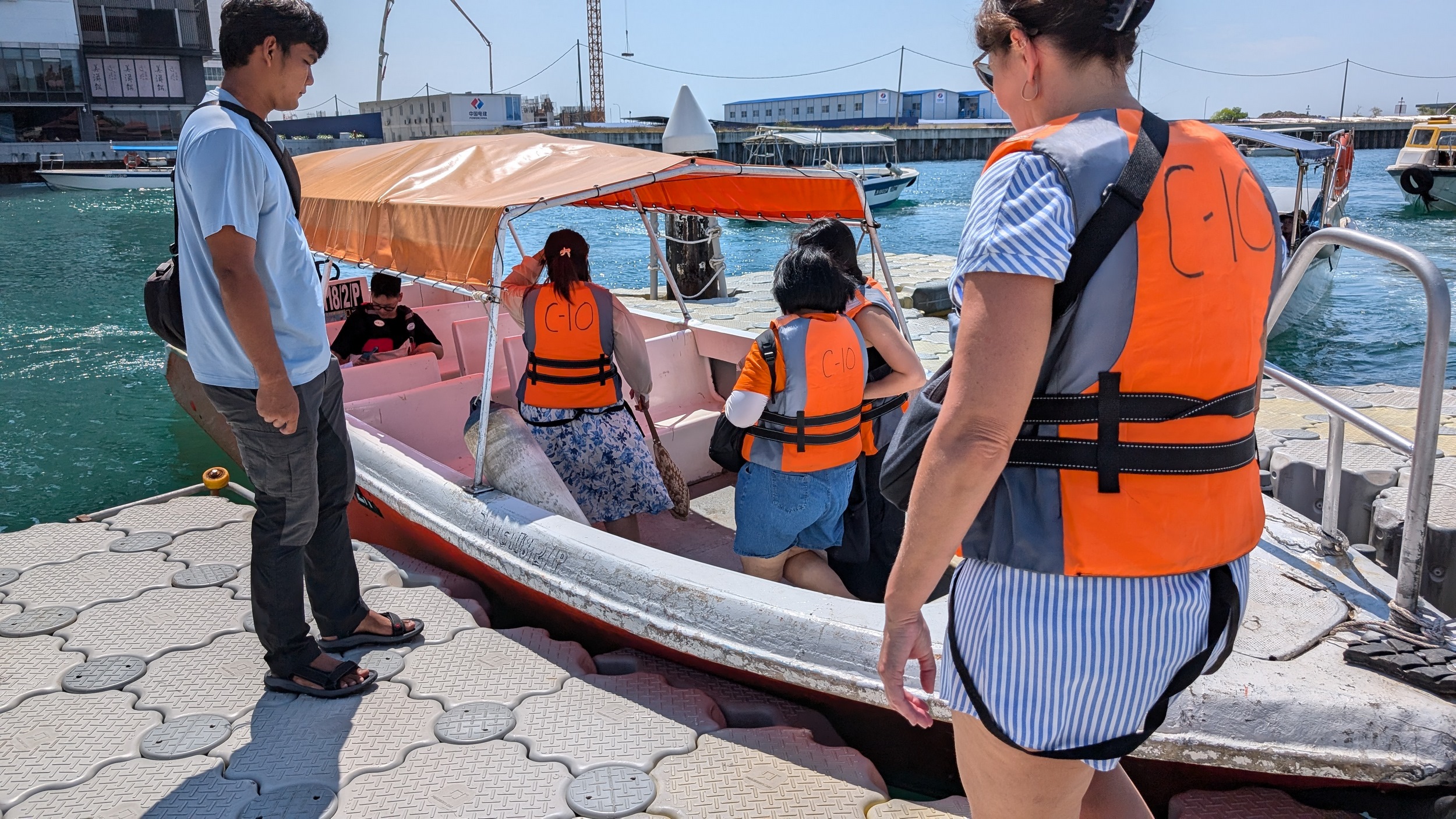 Auf nach Manukan Island