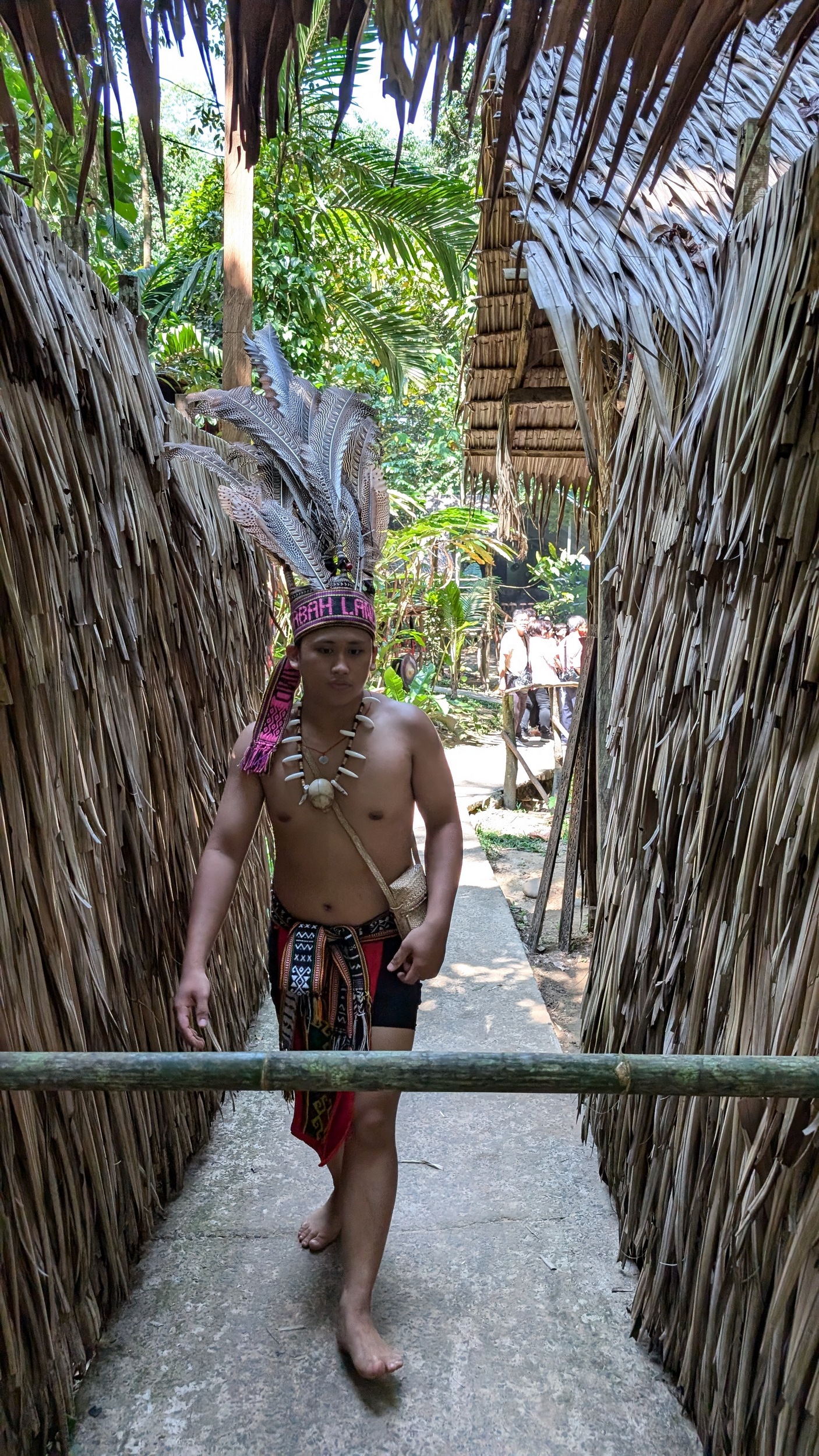 Beim Head Hunter Stamm