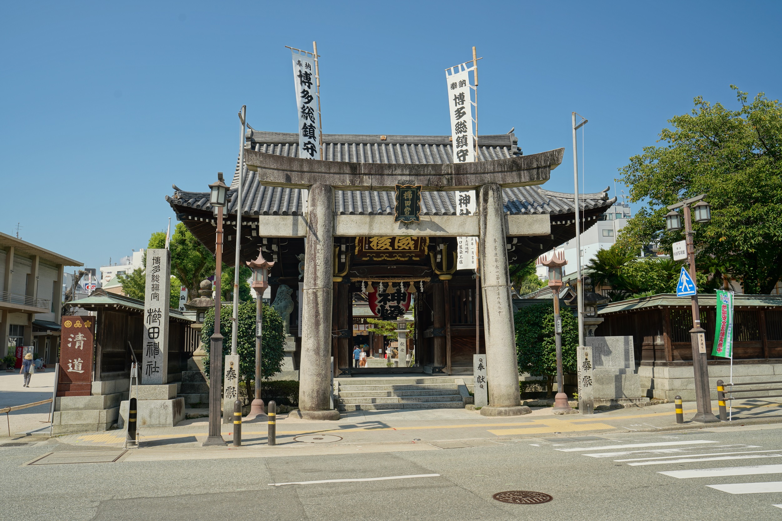 Gate zum Kushida Schrein