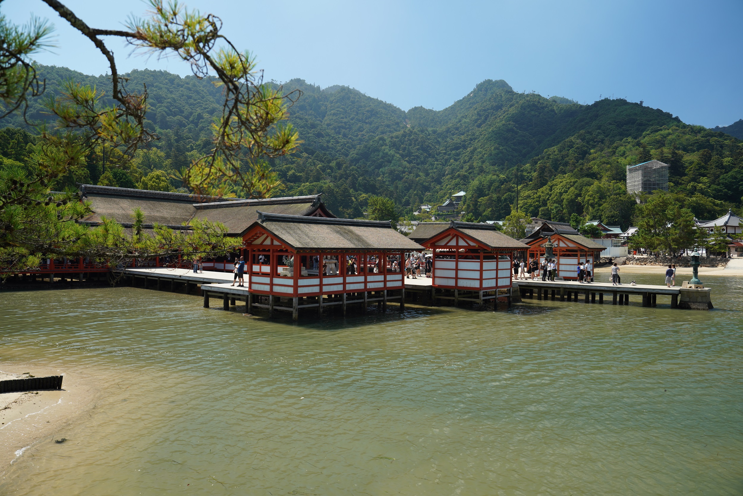 Itsukushima Schrein
