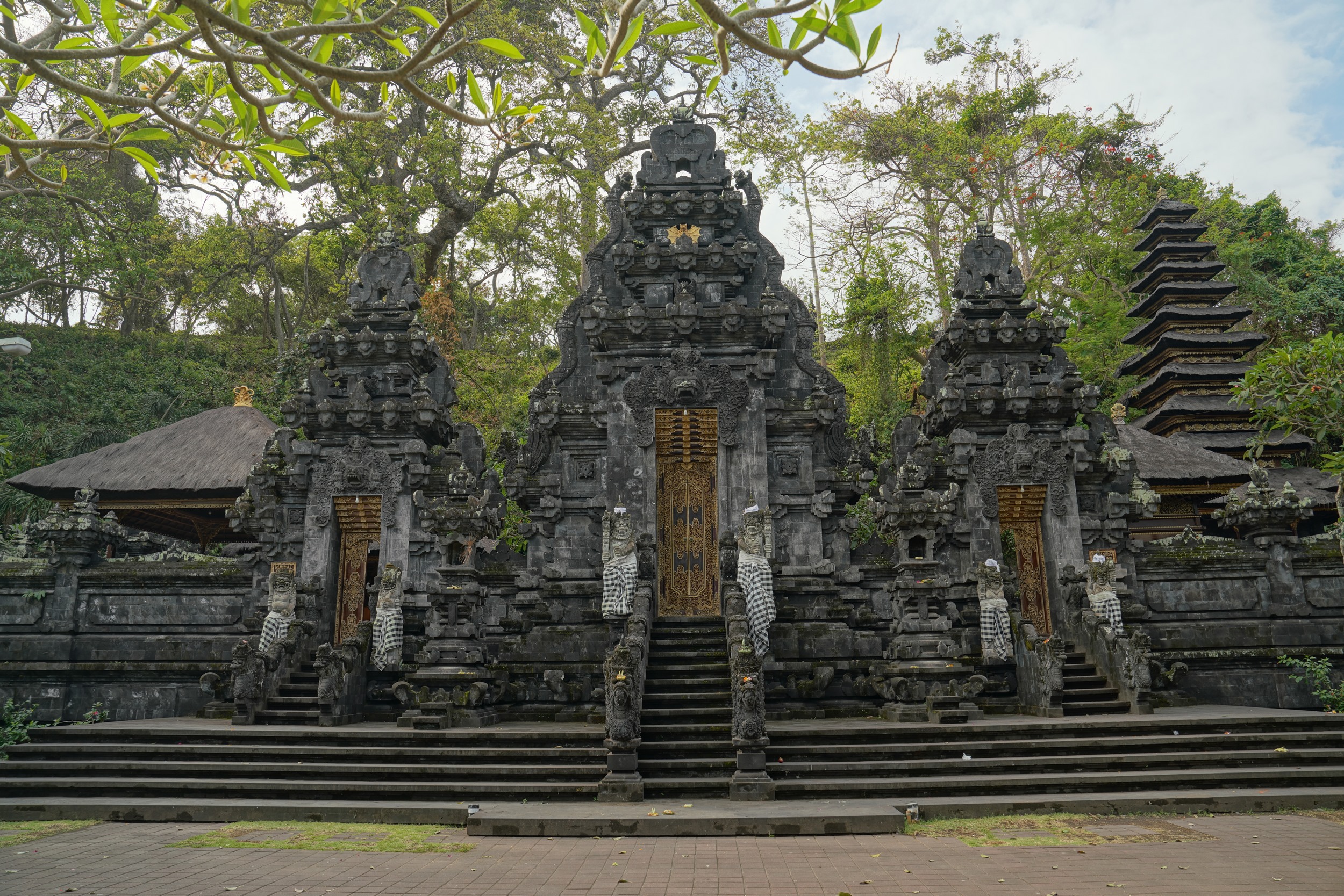 Fledermaushöhlentempel Goa Lawah