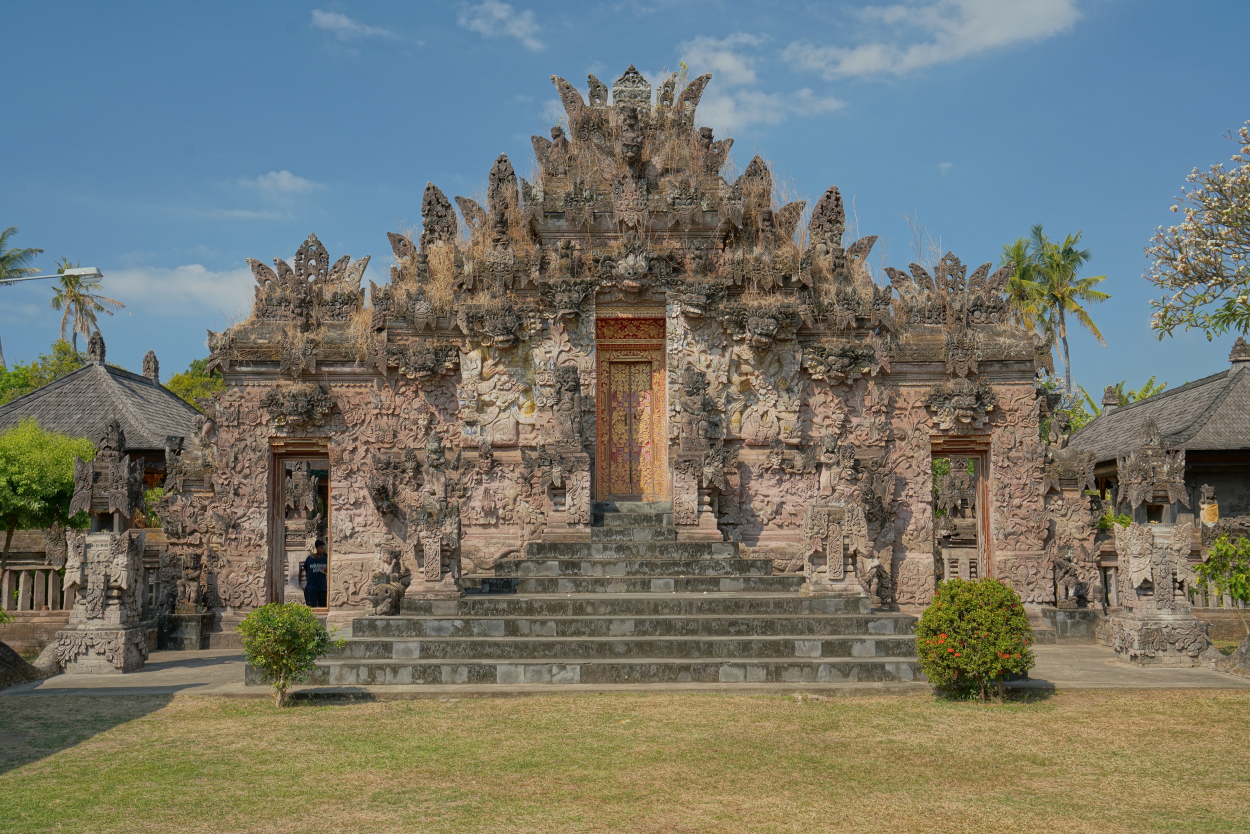 Dann die eigentliche Pforte