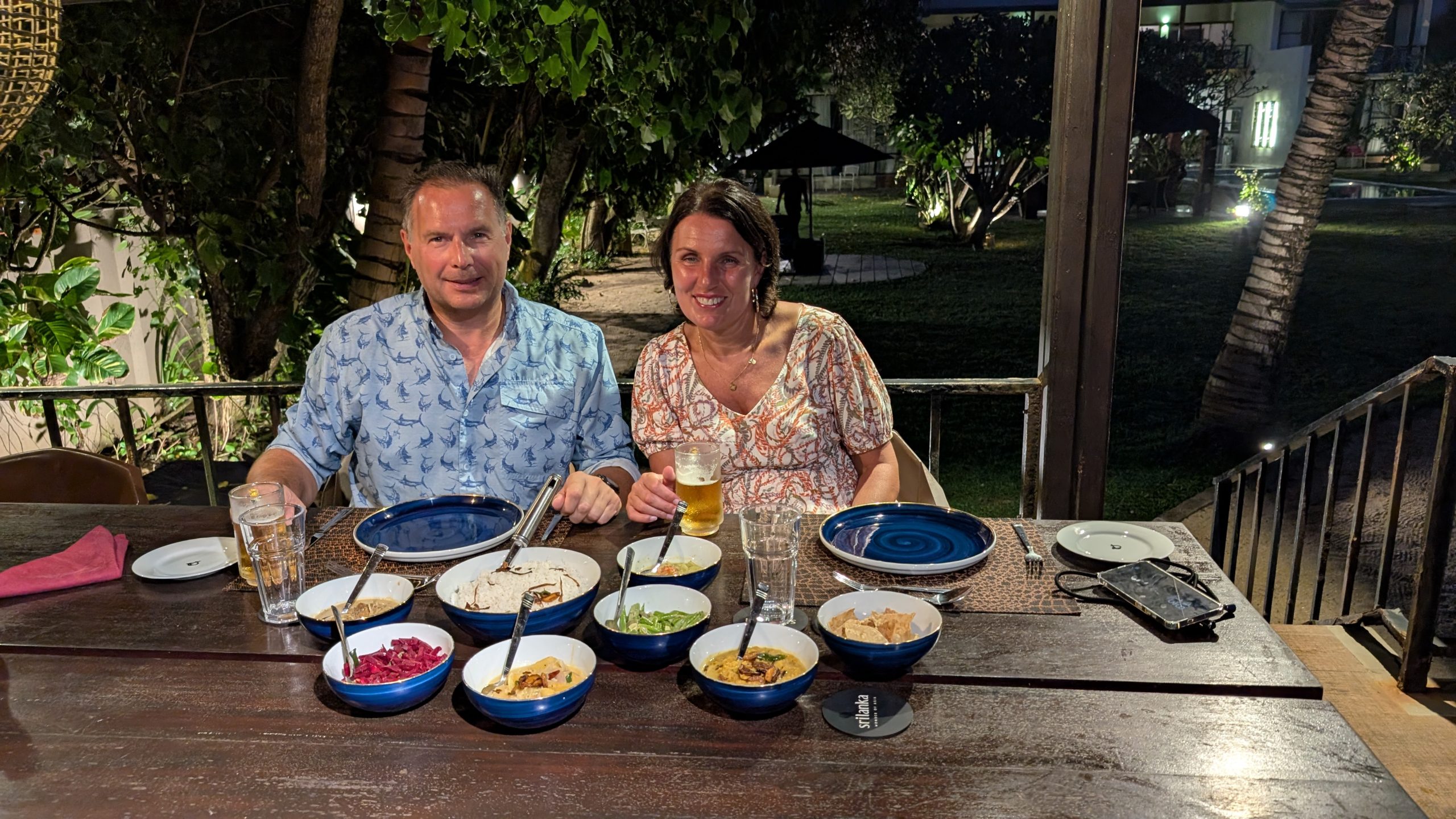 Aschluss Essen, Reis und Curry